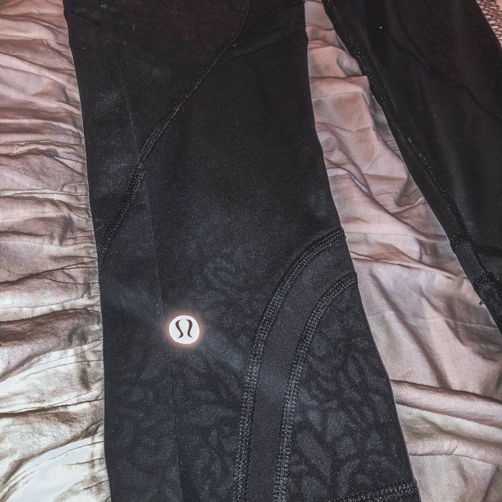 Soulcycle Lululemon Cropped Leggings - Picture 3 of 4